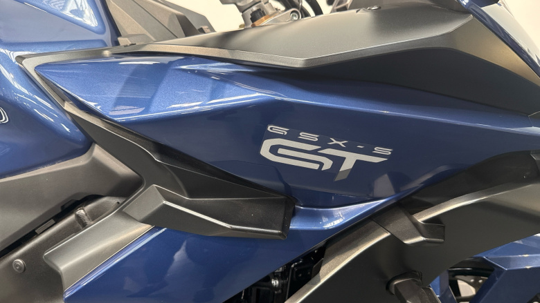 Suzuki Gsx-S 1000TRQM3 (23MY)